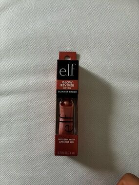 e.l.f. Glow Reviver Lip Oil - Shimmery Apricot Coral